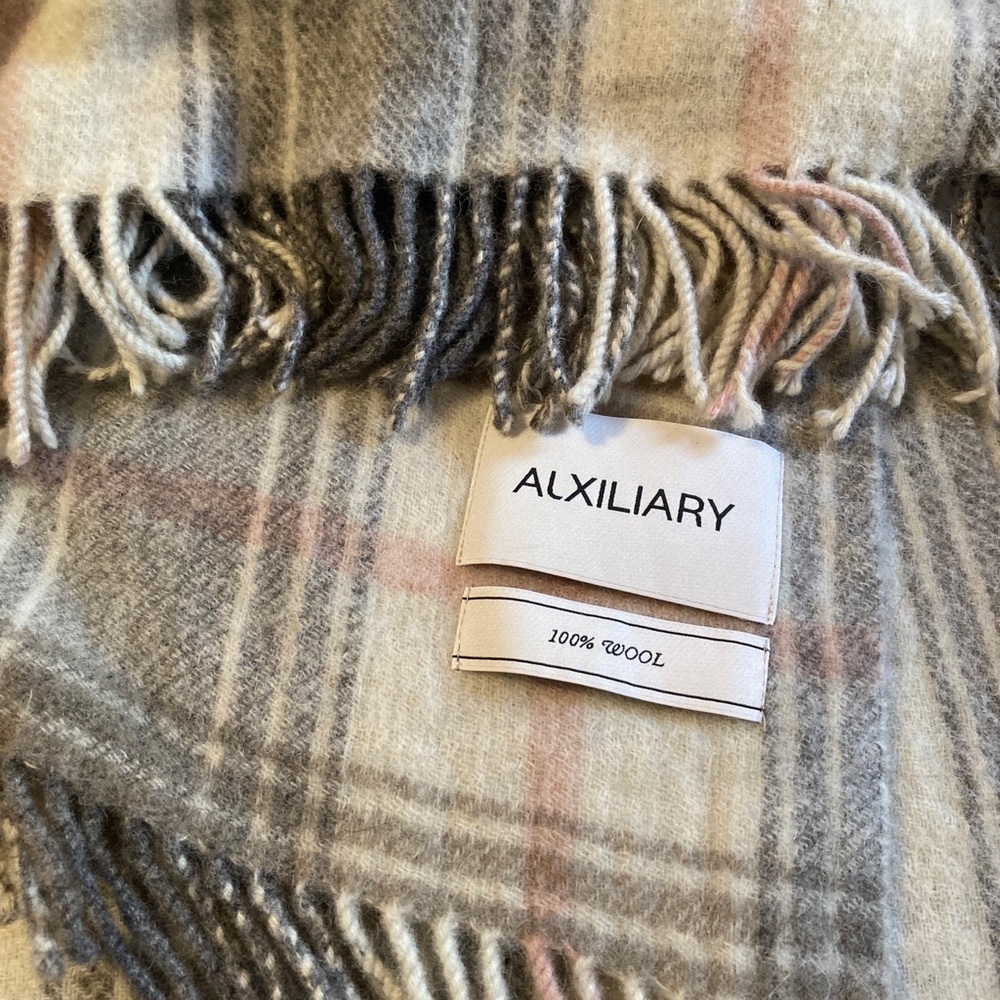 Alxiliary 100% Wool Shawl